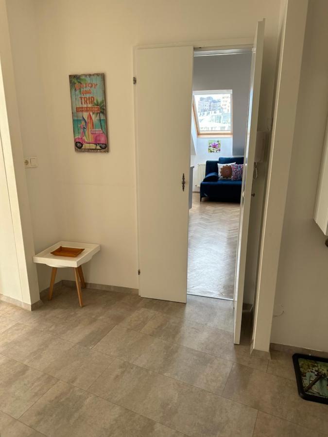 Klimatisiertes Dachgeschoss City Apartment In Zentrum Wiens Eksteriør billede