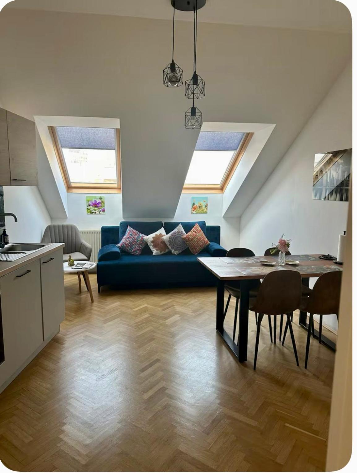Klimatisiertes Dachgeschoss City Apartment In Zentrum Wiens Eksteriør billede